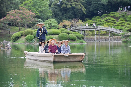 和船体験中のホ画伯