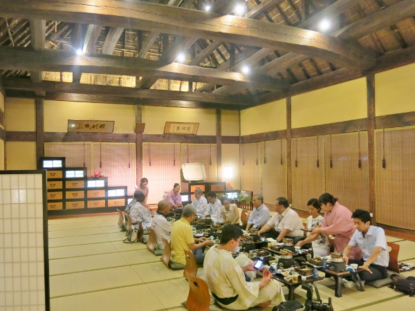 茅葺き合掌造りの「竹寿庵」